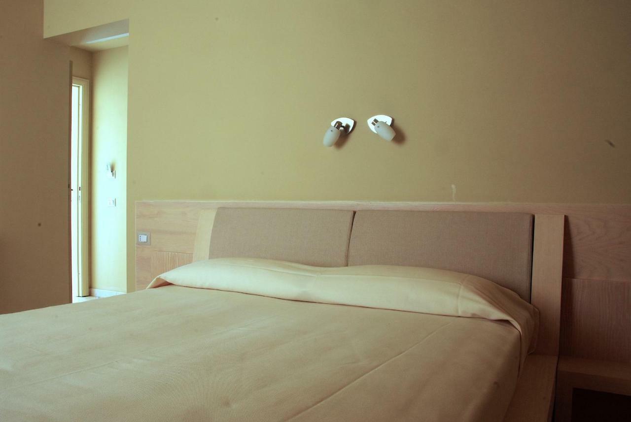 נואורו La Casa Di Boz B&B מראה חיצוני תמונה