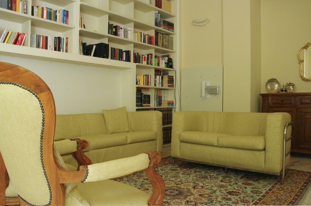 נואורו La Casa Di Boz B&B מראה חיצוני תמונה