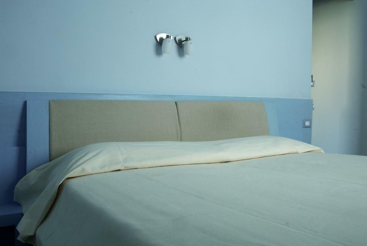 נואורו La Casa Di Boz B&B מראה חיצוני תמונה